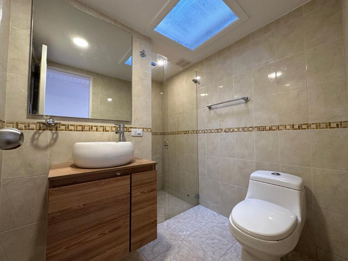 One Fourteen Rooms Bogota Bagian luar foto